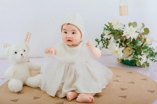 惠东宝宝在妈妈肚子里